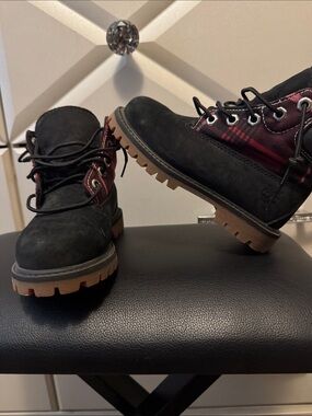 Timberland Kids Black Boots with Burgundy Plaid Accents